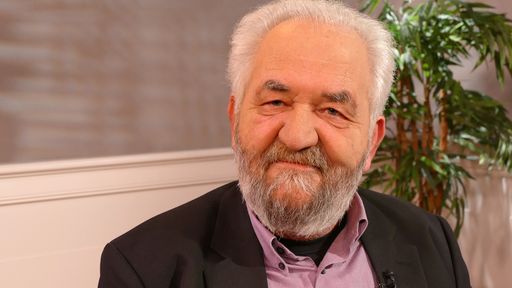 Wilhelm Buntz in der Sendung: "Bibel TV das Gespräch: Der
Bibelraucher - Von der Lunge ins Herz." Copyright: Bibel TV / Er
qualmte sich im Knast bis zum Neuen Testament / Wilhelm Buntz, der
"Bibelraucher", in "Bibel TV das Gespräch" am 11. Mai um 21.50 Uhr
(Wiederholung am 12. Mai, 11.30 Uhr) / Weiterer Text über ots und
www.presseportal.de/nr/55188 / Die Verwendung dieses Bildes ist für
redaktionelle Zwecke honorarfrei. Veröffentlichung bitte unter
Quellenangabe: "obs/Bibel TV"