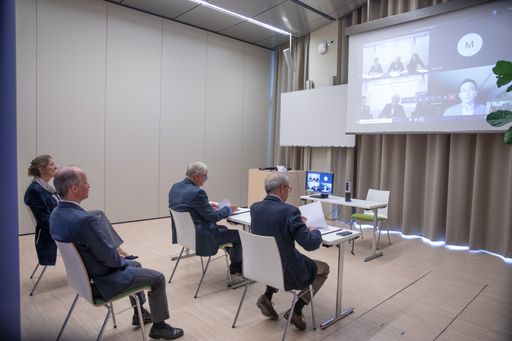 Vorschau Bild von Research Collaboration Agreement Signing Ceremony,
PMU, Paracelsus Medizinische Universität, Salzburg