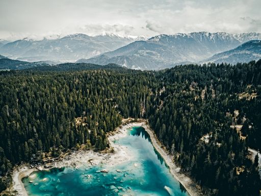 Vorschau Bild von Der Caumasee bei Laax