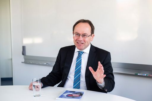 „Investitionen in die Wissenschaft sind
Investitionen in eine bessere Zukunft.“ FWF-Präsident Klement
Tockner