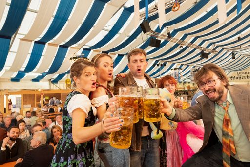 Biergärten öffnen in Bayern zum Ehrentag: Constantin Film
gratuliert Sebastian Bezzel ganz herzlich zum Geburtstag / © 2019
Constantin Film Verleih GmbH / Weiterer Text über ots und
www.presseportal.de/nr/12946 / Die Verwendung dieses Bildes ist für
redaktionelle Zwecke honorarfrei. Veröffentlichung bitte unter
Quellenangabe: "obs/Constantin Film/BERND SCHULLER"