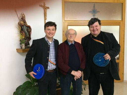  Besuch der MKV Verbindung Gothia Seckau bei Altbischof Johann
Weber anl. dessen 90. Geburtstag