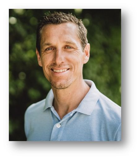 Mit Märzbeginn folgte Michael Suppanz als neuer
Leiter des Bachelorstudiengangs Physiotherapie an der FH Kärnten auf
Andrea Umschaden, die seit 2010 die Leitung innehatte.