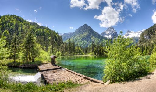 Blick auf den Schiederweiher und das Tote Gebirge
in Hinterstoder, Urlaubsregion Pyhrn-Priel.
