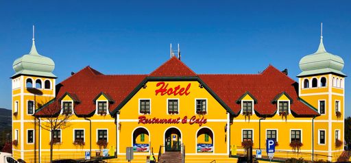 Vorschau Bild von Autobahnrestaurant & Motorhotel ZÖBERN