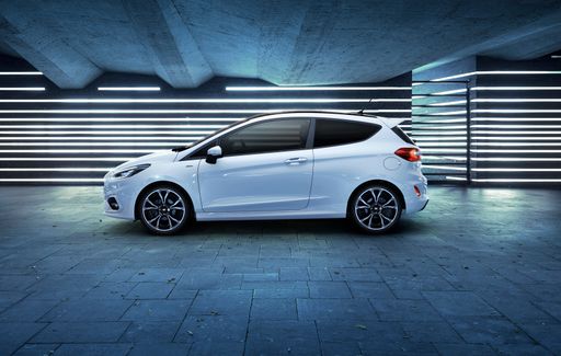 Der beliebte Ford Fiesta - das meistverkaufte Modell von Ford in
Europa - kann jetzt auf Wunsch auch mit einem elektrifizierten
Antriebsstrang bestellt werden. Weiterer Text über ots und
www.presseportal.de/nr/143363 / Die Verwendung dieses Bildes ist für
redaktionelle Zwecke honorarfrei. Veröffentlichung bitte unter
Quellenangabe: "obs/Ford Motor Company (Austria) GmbH/CGI
BACKGROUNDS,INC"