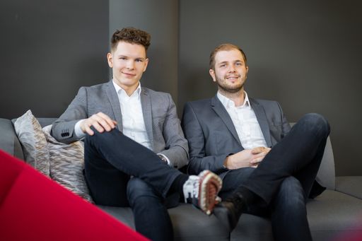 Vorschau Bild von Die zwei ROCKETS Gründer und Geschäftsführer:
Wolfgang Deutschmann (links) und Peter Garber-Schmidt (rechts).