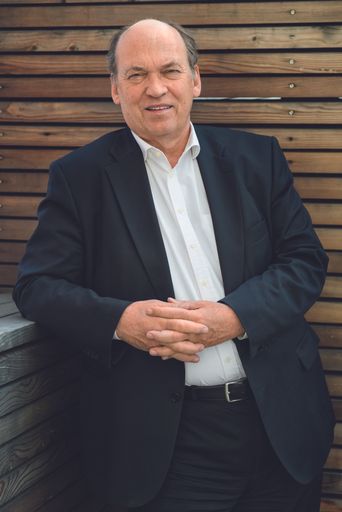 Sigi Menz, Obmann der Bundessparte Industrie in der
WKÖ, wurde in seiner Funktion bestätigt.