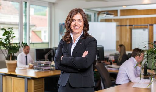 Iris Filzwieser, Unternehmerin und Metallurgin,
löst am 18.6.2020 Martin Leitl als ACR-Präsidnetin ab.