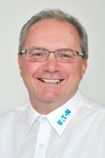 Österreichischer Erfolg in der europäischen
elektrotechnischen Normung: Karl-Heinz Mayer in
CENELEC-Verwaltungsrat gewählt