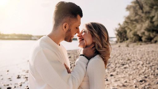 Vorschau Bild von Leslie und Oleg (Foto) werden sich live bei RTLZWEI das Ja-Wort
geben und wir erfahren, warum sie trotz der aktuellen
Ausnahmesituation am anvisierten Termin heiraten wollen... / "Deine
Hochzeit - LIVE!": RTLZWEI begleitet zwei außergewöhnliche Trauungen
in Echtzeit / Nach sieben Anträgen: "Ich-will-Spaß"-Markus heiratet
seine Yvonne / Weiterer Text über ots und
www.presseportal.de/nr/6605 / Die Verwendung dieses Bildes ist für
redaktionelle Zwecke honorarfrei. Veröffentlichung bitte unter
Quellenangabe: "obs/RTLZWEI"