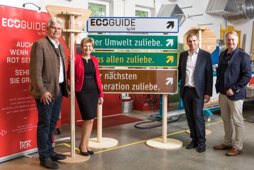  Die neue Produktlinie ECOGUIDE ist nachhaltiger und
umweltfreundlicher als Aluminium. Hinter ECOGUIDE verbergen sich die
Materialien Bambus und Accoya®. Produziert wird die neue
Verkehrstechnik in Grafenstein in Kärnten.