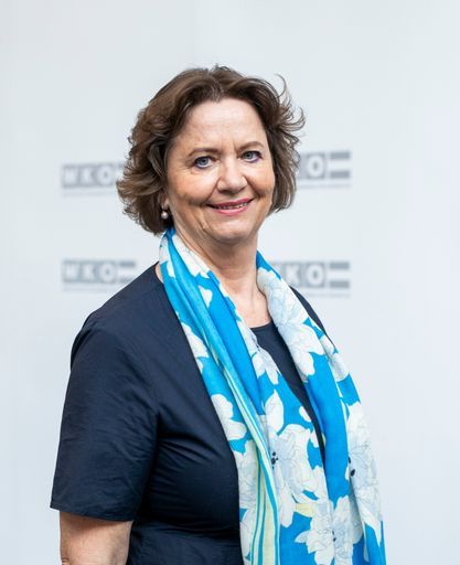Wiedergewählte Obfrau der Bundessparte Gewerbe und
Handwerk in der Wirtschaftskammer Österreich Renate
Scheichelbauer-Schuster