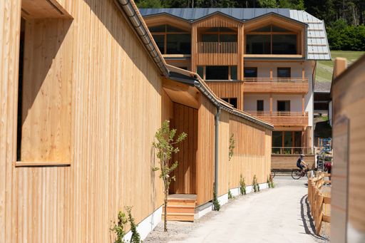 Neusacherhof Weissensee Aussenansicht