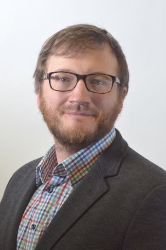 Vorschau Bild von Florian Güldenpfennig, Studiengangsleiter Design
digitaler Systeme - IoT an der NDU St. Pölten