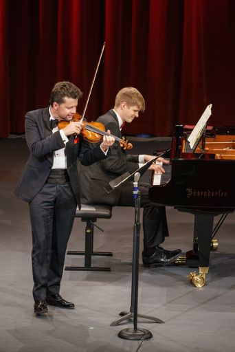 Vorschau Bild von Julian Rachlin bei "Wir spielen für Österreich"