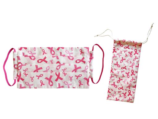 Pink Ribbon MNS-Maske inkl. Stoffbeutel. Alle Infos unter
www.pinkribbon.at und www.gabarage.at.