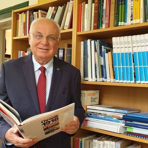 Dieses Bild zeigt Franz Schausberger im Portrait