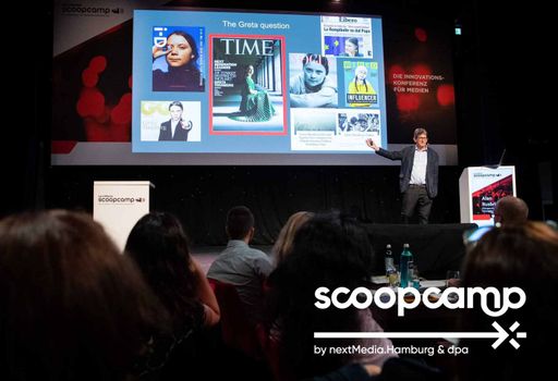 Zuletzt begeisterte Alan Rusbridger beim scoopcamp 2019 mit einer
spannenden Keynote zum Status quo des Journalismus. Weiterer Text
über ots und www.presseportal.de/nr/8218 / Die Verwendung dieses
Bildes ist für redaktionelle Zwecke honorarfrei. Veröffentlichung
bitte unter Quellenangabe: "obs/dpa Deutsche Presse-Agentur
GmbH/C.Charisius/dpa/scoopcamp"
