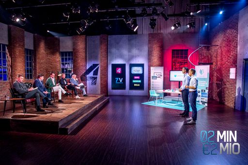 Vorschau Bild von Eine Million Euro TV-Mediavolumen auf den Sendern
der ProSiebenSat.1 PULS 4 Gruppe für acht Prozent Firmenanteile – so
lautete der Deal, den presono in der 7. Staffel der PULS 4 Start-up
Show „2 Minuten 2 Millionen“ im Februar mit Daniel Zech von
SevenVentures abschließen konnte. Im Nachgang zur Sendung einigten
sich Jungunternehmer und Investor auf einen noch größeren Deal.
