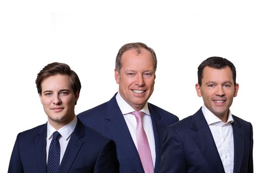 fwp.Team-Expertise im Trio sichert Arbeitsplätze im
Sanierungsverfahren HUBER HOLDING AG