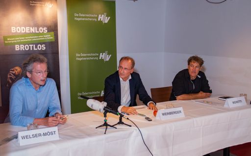 Vorschau Bild von Allianz „Stoppt Bodenvernichtung“ kämpft gegen das
Zubetonieren unseres Landes