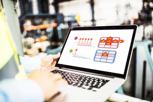 Vorschau Bild von FEV ist führend bei der Entwicklungsarbeit für
Simulationsansätze, die Herausforderungen der thermischen
Propagation frühzeitig im Entwicklungsprozess lösen können. Weiterer
Text über ots und www.presseportal.de/nr/147479 / Die Verwendung
dieses Bildes ist für redaktionelle Zwecke honorarfrei.
Veröffentlichung bitte unter Quellenangabe: "obs/FEV GmbH/FEV Group"