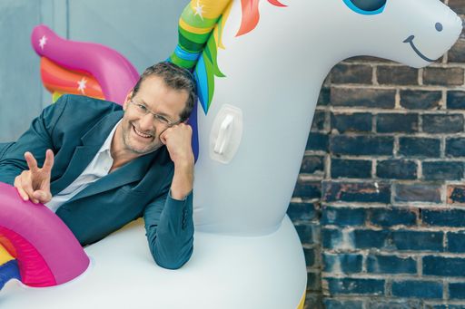 Vorschau Bild von Kabarettprogramm "Chill amal, Fessor!" mit Andreas
Ferner