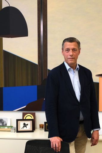 Vorschau Bild von Christian Pilnacek im Büro im Justizministerium
