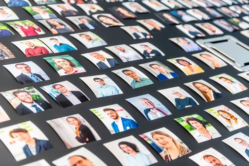 Vorschau Bild von Die COVID-AI Lösung schützt Mitarbeiter vor
Ansteckung.