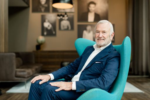 Vorschau Bild von Motel-One-Chef Dieter Müller