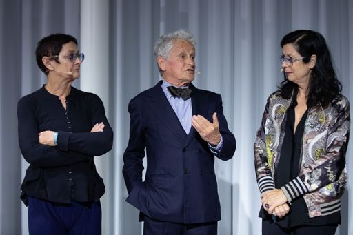 Vorschau Bild von v.l.n.r.: Künstlerin Brigitte Kowanz, Architekt Laurids Ortner,
Künstlerin Eva Schlegel