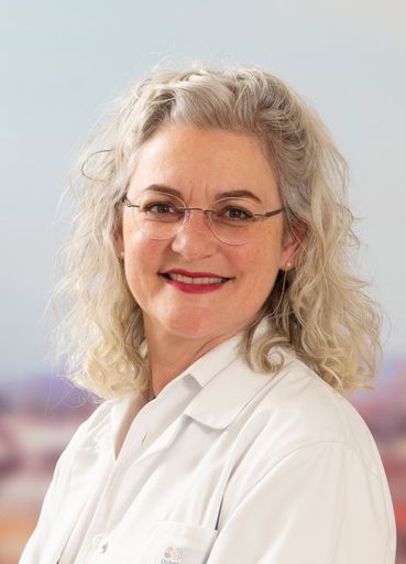  Prim.a Univ.-Prof.in Dr.in Petra Apfalter, Leiterin
des Institutes Hygiene, Mikrobiologie und Tropenmedizin am
Ordensklinikum Linz