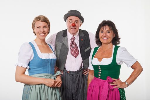  Mag.a (FH) Ivana Bacanovic (Geschäftsführerin ROTE
NASEN Österreich), Martin Kotal alias Ernesto (Künstlerischer Leiter
ROTE NASEN Österreich) und Claudia Pallasser (Geschäftsführerin
ClownDoctors Salzburg) gehen ab sofort gemeinsame Wege