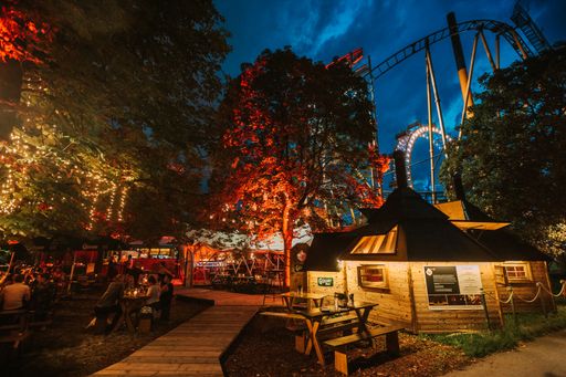  Abendstimmung im Feuerdorf Prater