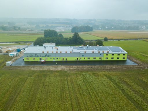  Der neu gebaute Schlachthof der Eiermacher GmbH in Nußbach.
