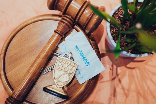 Vorschau Bild von Hotel Paradies kommt unter den Hammer