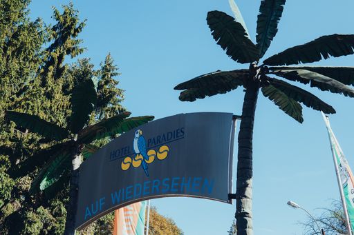 Vorschau Bild von Hotel Paradies kommt unter den Hammer