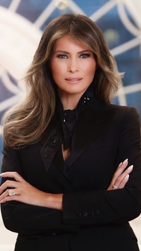 Porträt der First Lady exklusiv auf arte.tv: "Melania Trump -
Dieses obskure Objekt der Macht" / Official white house photo/©
Shealah Craighead zur ARTE-Sendung: "Melania Trump - Dieses obkure
Objekt der Macht" / Weiterer Text über ots und
www.presseportal.de/nr/9021 / Die Verwendung dieses Bildes ist für
redaktionelle Zwecke honorarfrei. Veröffentlichung bitte unter
Quellenangabe: "obs/ARTE G.E.I.E./Shealah Craighead"