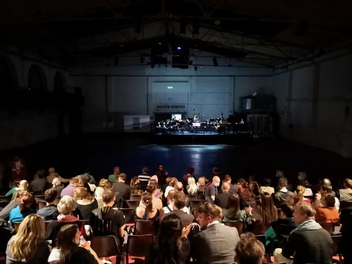 Vorschau Bild von sirene Operntheater: Kammeropernfestival im F23.wir.fabriken:
Publikum