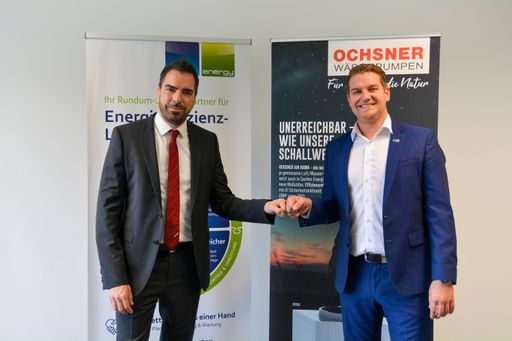 Karl Ochsner (OCHSNER Wärmepumpen GmbH), Lukas Scherzenlehner
(CLEEN Energy)