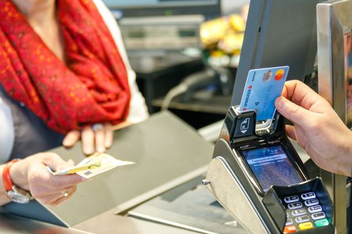 Das Bargeldservice von Mastercard