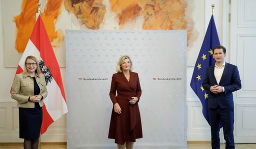 Die erste Microsoft Cloud-Rechenzentrumsregion in
Österreich, für Österreich: Engagement zur Förderung von Innovation
und Wachstum