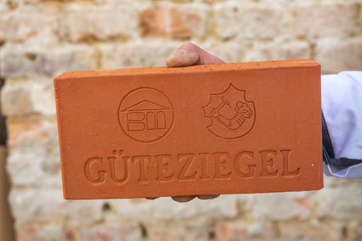 Der Güteziegel der Wiener Baumeister