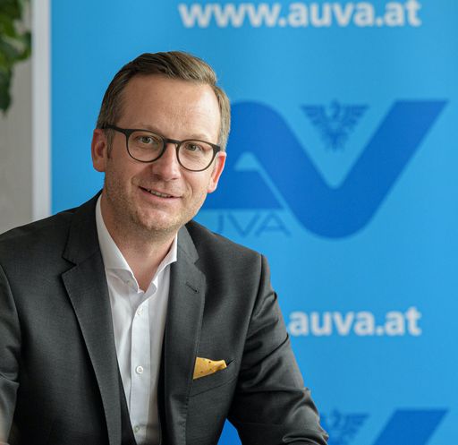 AUVA Statistik zeigt: 23 % aller anerkannten
Unfälle passieren am Uni-Weg.