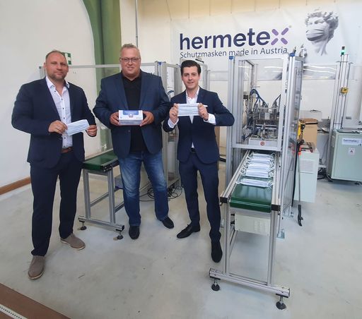 Vorschau Bild von Das Hermetex Team in Wien in der Fabrik