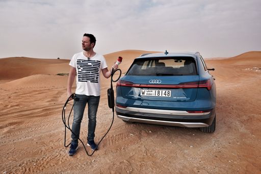 Alexander Bloch in "Bloch erklärt", einem der beliebtesten
Formate im AUTO MOTOR UND SPORT CHANNEL. / Weiterer Text über ots
und www.presseportal.de/nr/133390 / Die Verwendung dieses Bildes ist
für redaktionelle Zwecke honorarfrei. Veröffentlichung bitte unter
Quellenangabe: "obs/Motor Presse Stuttgart, AUTO MOTOR UND SPORT"