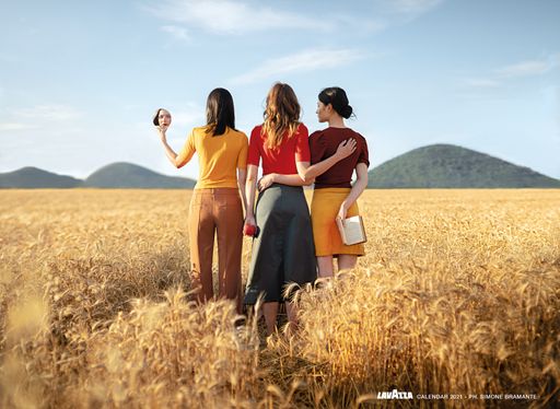 Vorschau Bild von Lavazza Kalender Sujet November von Simone Bramante