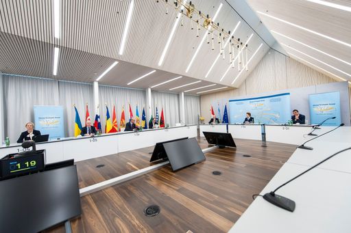 Um trotz der Herausforderungen durch COVID-19 einen Austausch zu
ermöglichen, wurde die 17. Ausgabe des Vienna Economic Forums als
digitales Format durchgeführt.