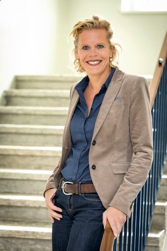 Vorschau Bild von Portraitaufnahme von Kathrin Sevecke